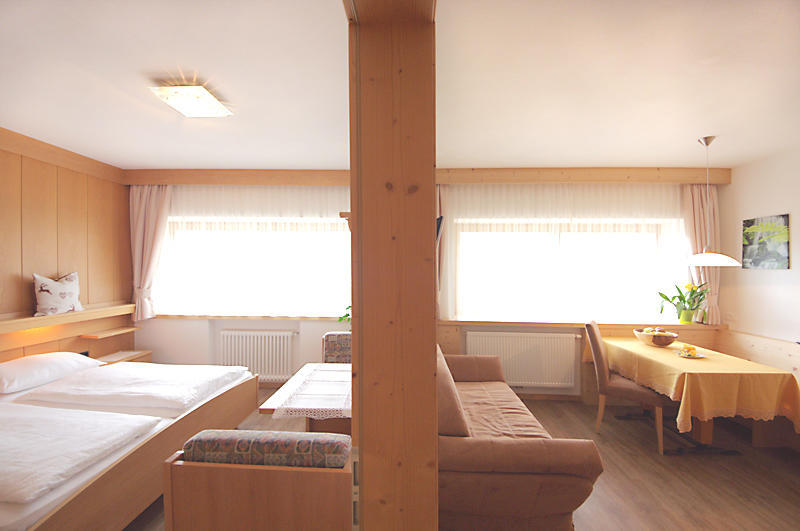 Apartments Chalet Ciufdlton Colfosco Rum bild